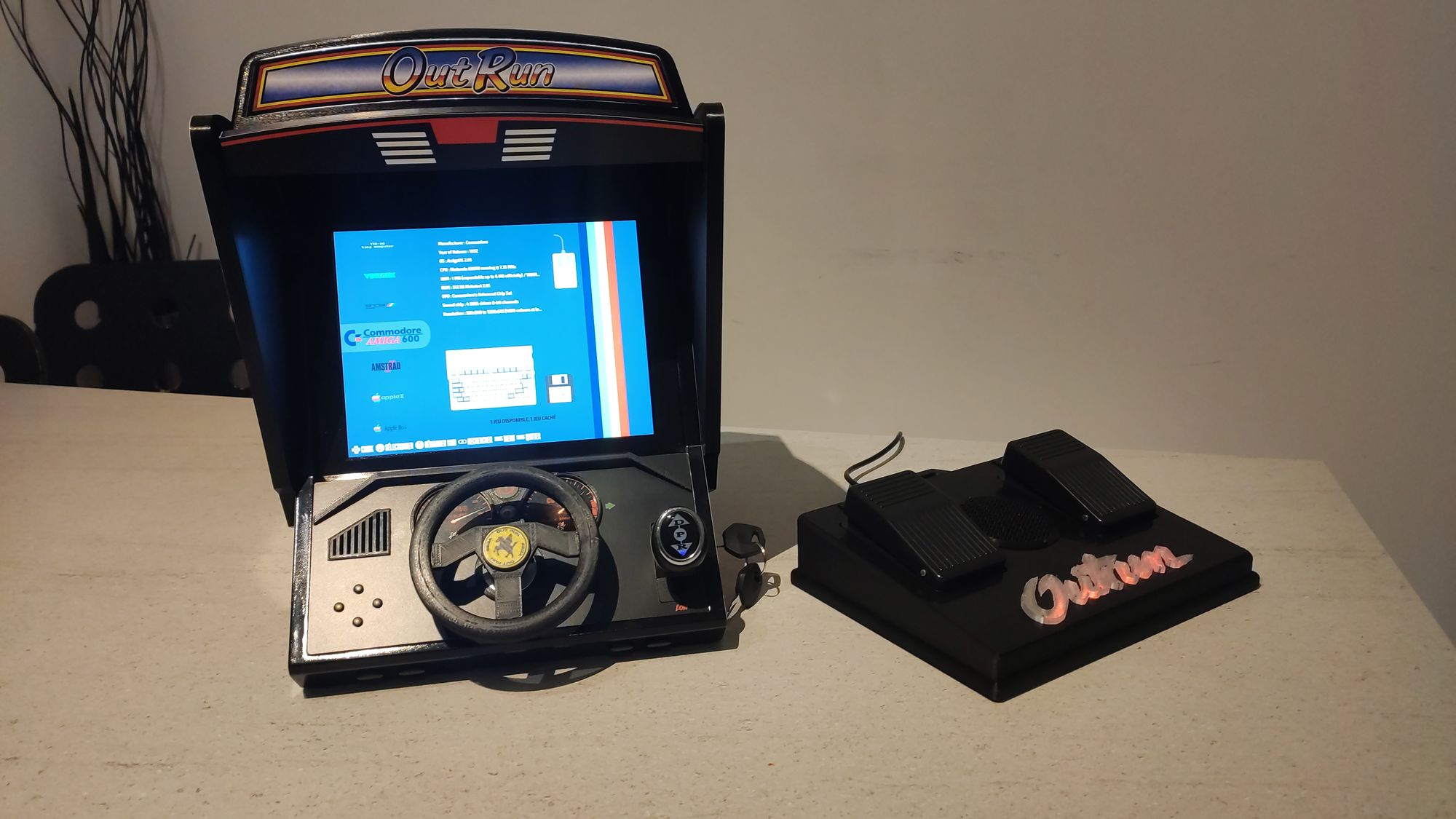 Mini Sega OutRun